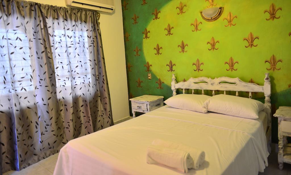 D'Margo Hotel Playa del Carmen Bilik gambar